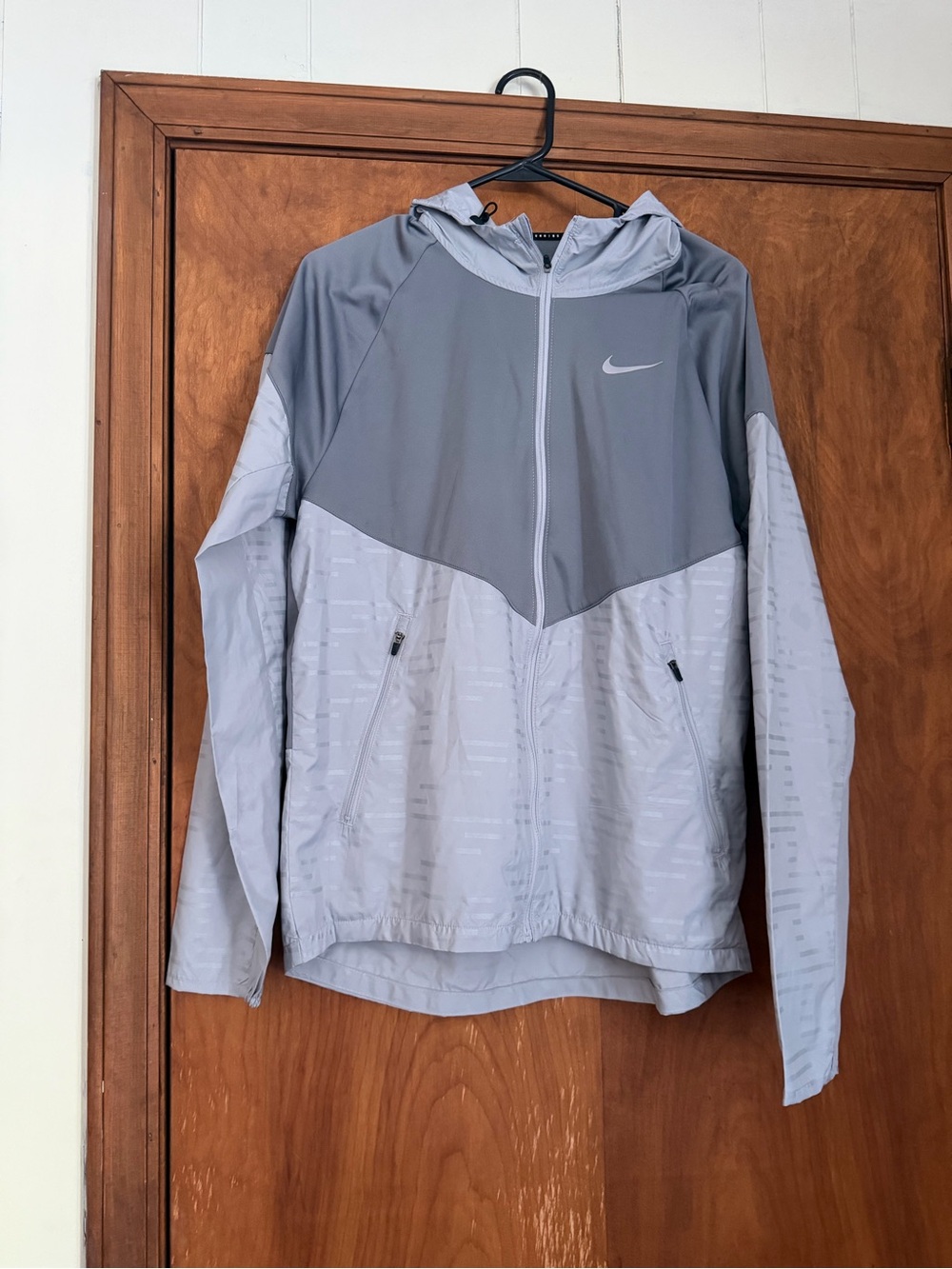 Nike Windrunner therma fit light fall jacket size small men’s